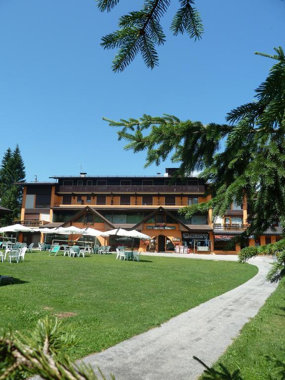 Albergo Miramonti Dependance Asiago Kültér fotó